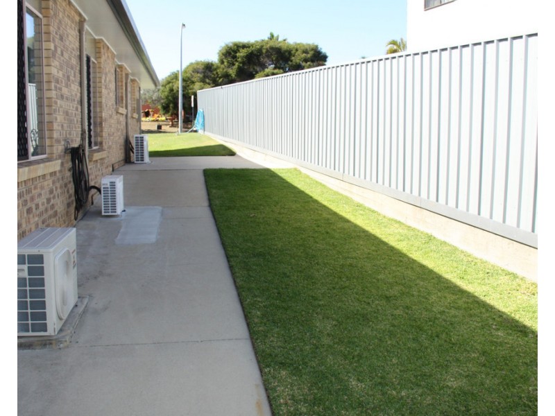 6 Bevington street, Tannum Sands QLD 4680