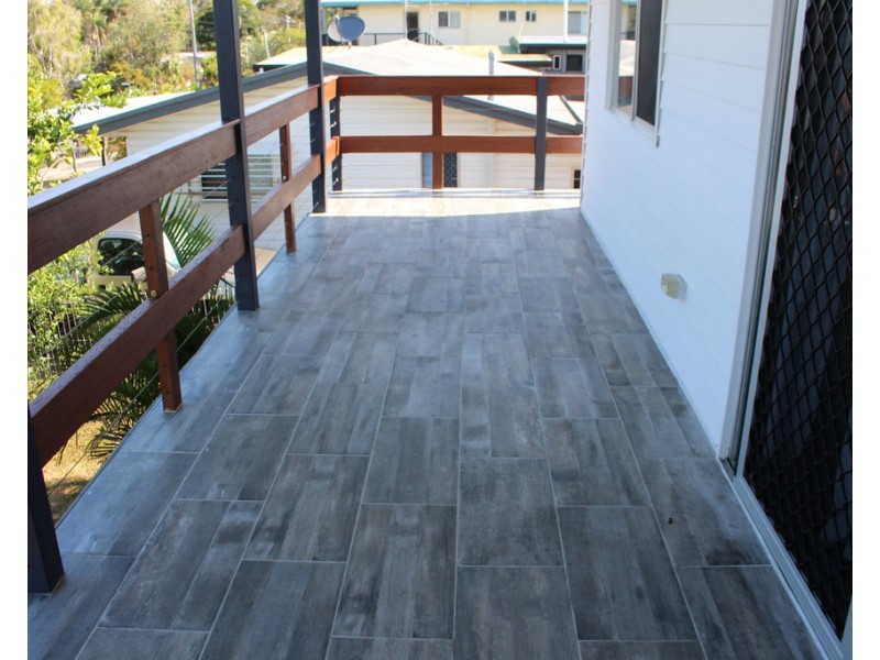 25 Katandra Street, Boyne Island QLD 4680