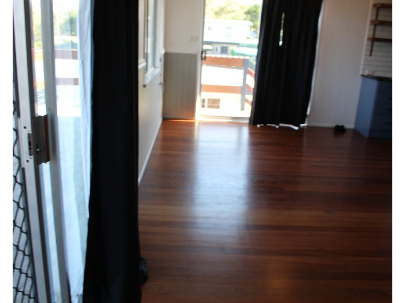 25 Katandra Street, Boyne Island QLD 4680