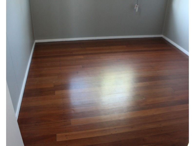 25 Katandra Street, Boyne Island QLD 4680