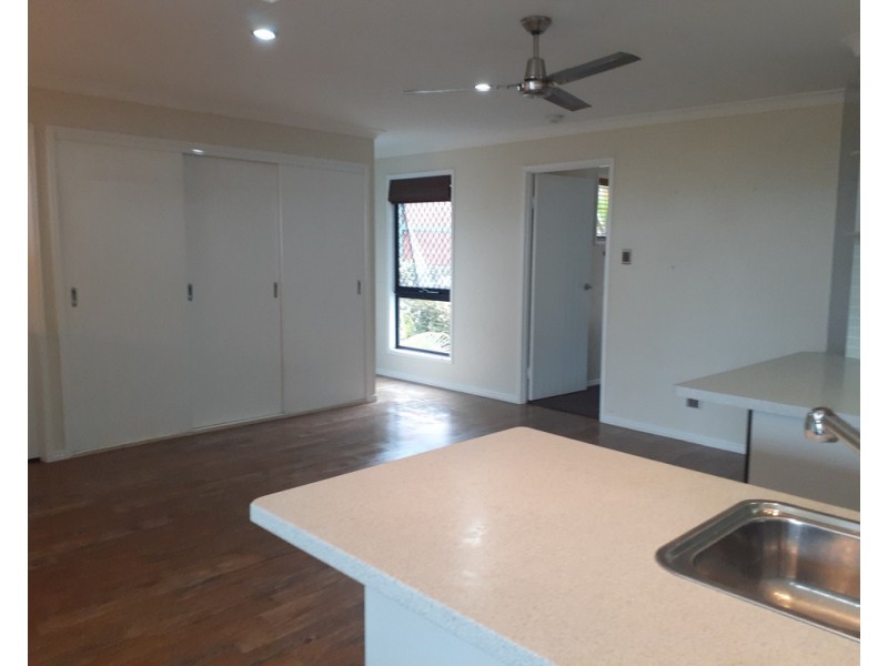 4 Bauhinia Street, Boyne Island QLD 4680