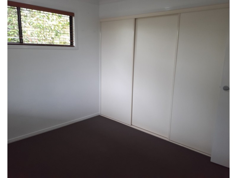 4 Bauhinia Street, Boyne Island QLD 4680