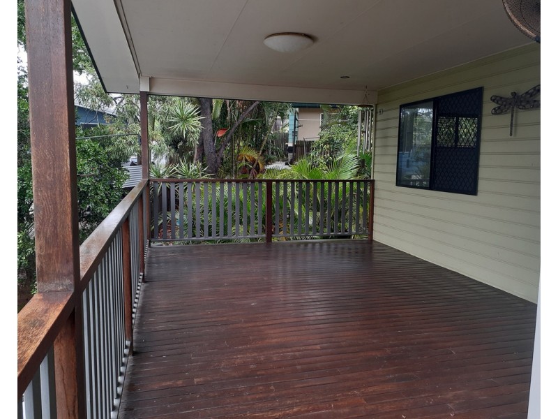 4 Bauhinia Street, Boyne Island QLD 4680