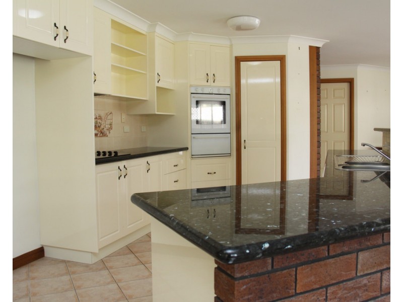 25 Selma Court, Tannum Sands QLD 4680