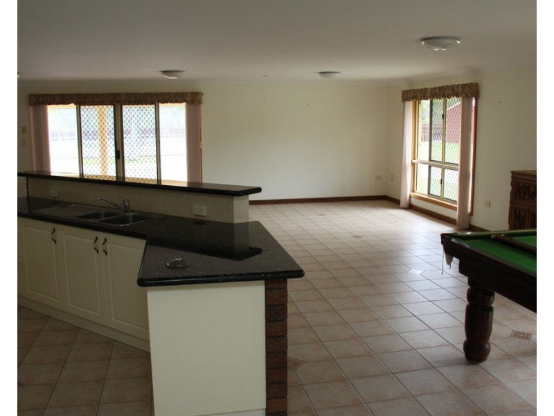 25 Selma Court, Tannum Sands QLD 4680
