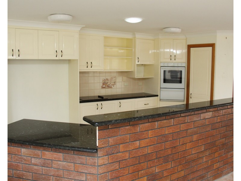 25 Selma Court, Tannum Sands QLD 4680