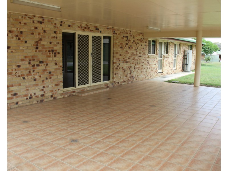 25 Selma Court, Tannum Sands QLD 4680