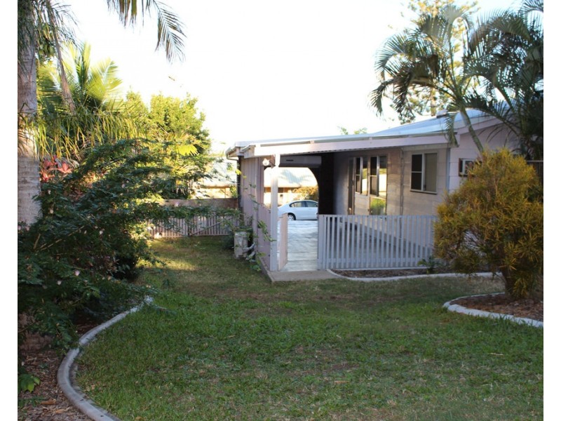 13 Swains Court, Boyne Island QLD 4680