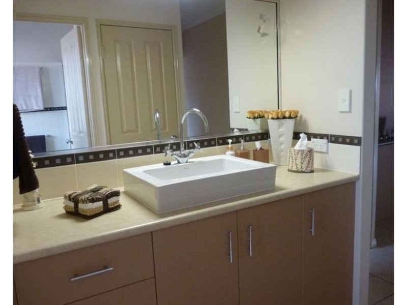 14 Longreach Court, Tannum Sands QLD 4680