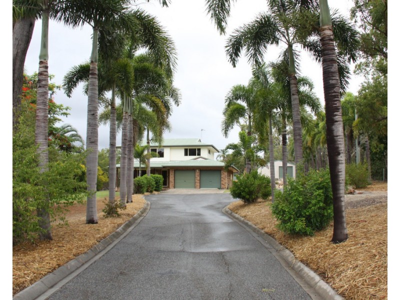 15 Golden Ave, Tannum Sands QLD 4680