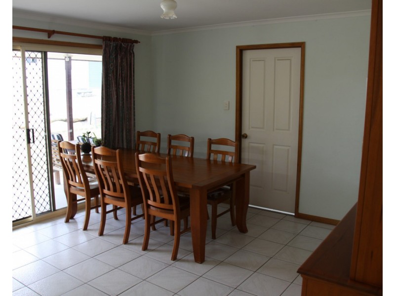 15 Golden Ave, Tannum Sands QLD 4680
