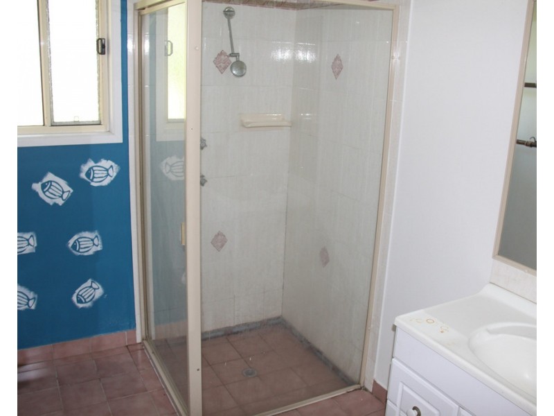 2 Walden Court, Rodds Bay QLD 4678