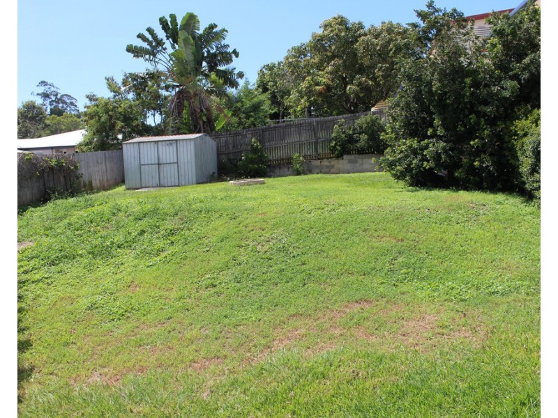 9 Marina Avenue, Boyne Island QLD 4680