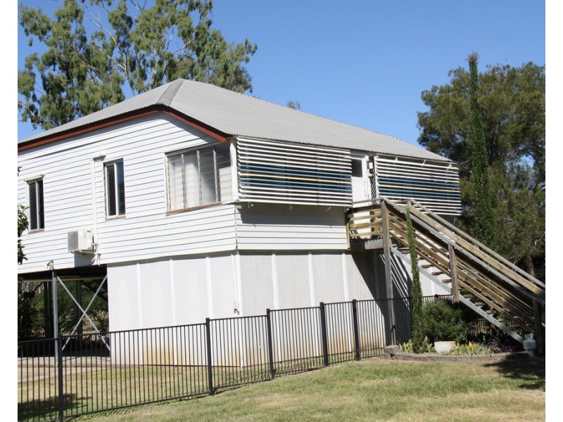11 Awoonga Dam Road, Benaraby QLD 4680