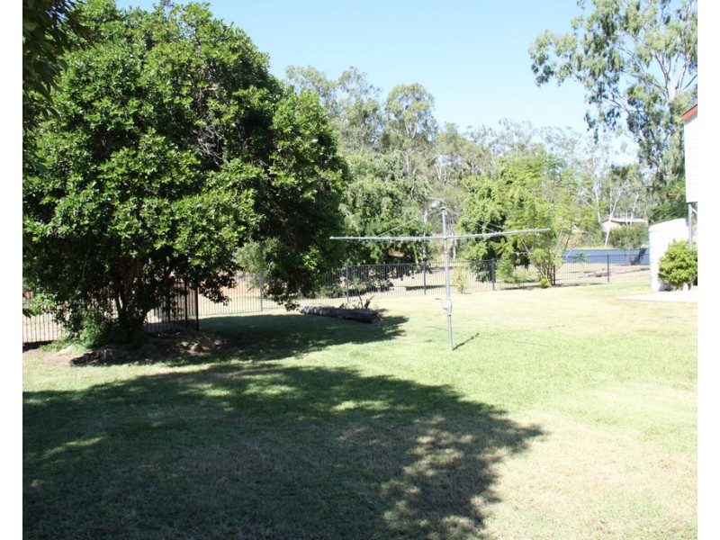 11 Awoonga Dam Road, Benaraby QLD 4680
