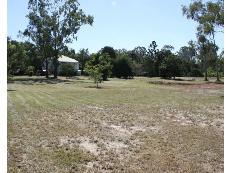 11 Awoonga Dam Road, Benaraby QLD 4680