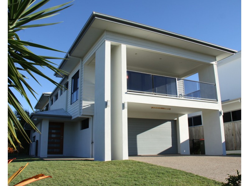 13 Tina Drive, Tannum Sands QLD 4680