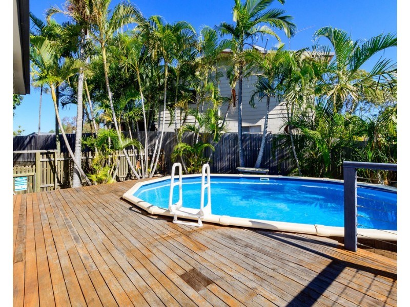 28 Sayre Cresent, Boyne Island QLD 4680