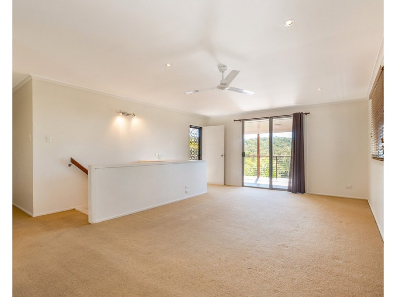 28 Sayre Cresent, Boyne Island QLD 4680