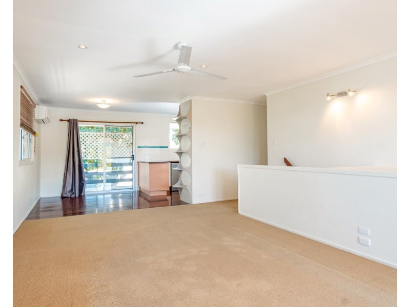 28 Sayre Cresent, Boyne Island QLD 4680