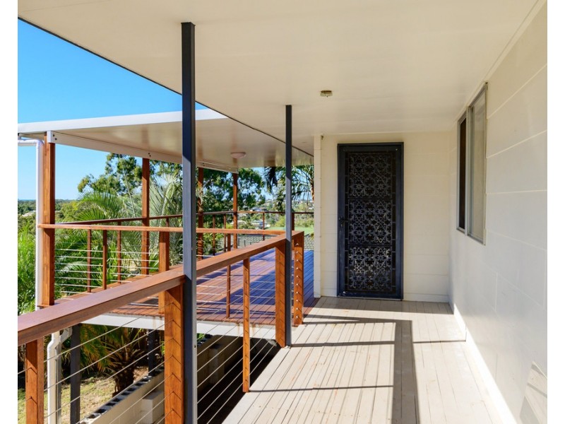 28 Sayre Cresent, Boyne Island QLD 4680