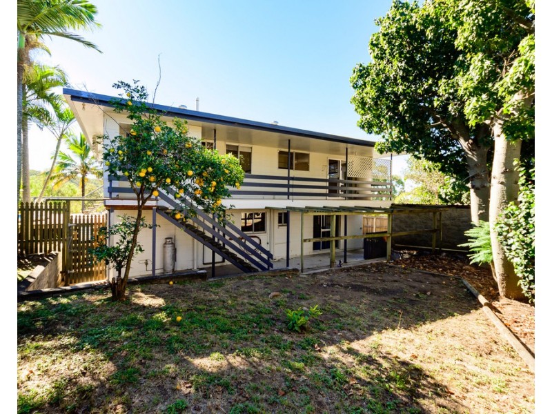 28 Sayre Cresent, Boyne Island QLD 4680