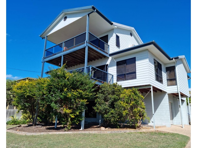 15 Gwen Street, Tannum Sands QLD 4680