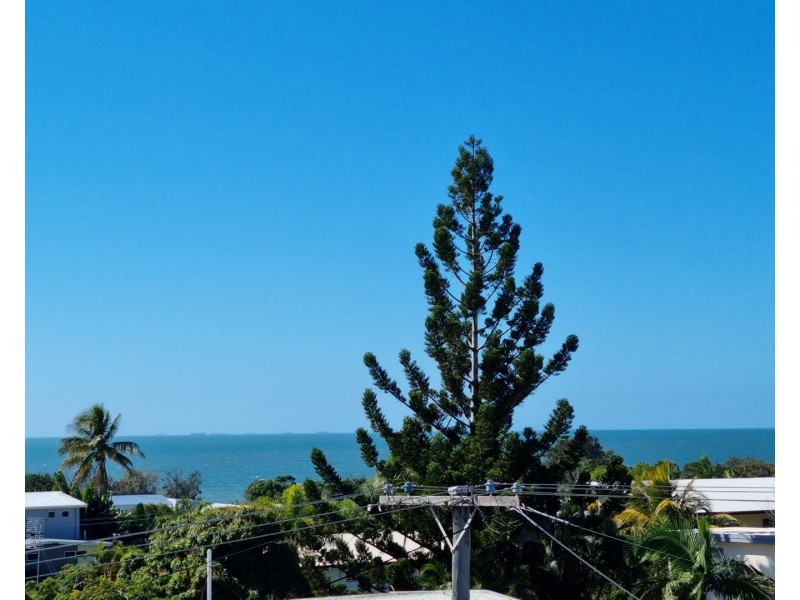 15 Gwen Street, Tannum Sands QLD 4680