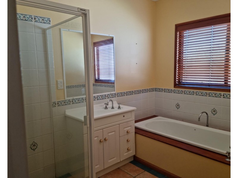 15 Gwen Street, Tannum Sands QLD 4680