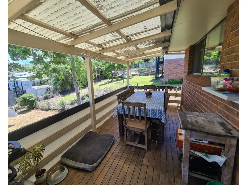 8 Chapple Court, Boyne Island QLD 4680