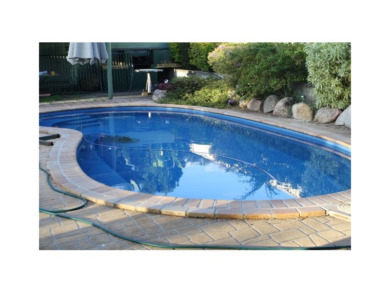 54 Booth Avenue, Tannum Sands QLD 4680