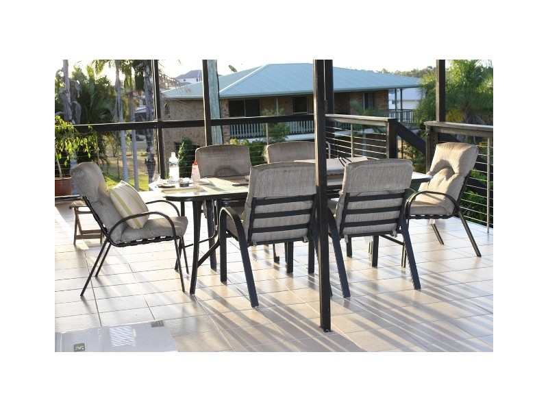 54 Booth Avenue, Tannum Sands QLD 4680