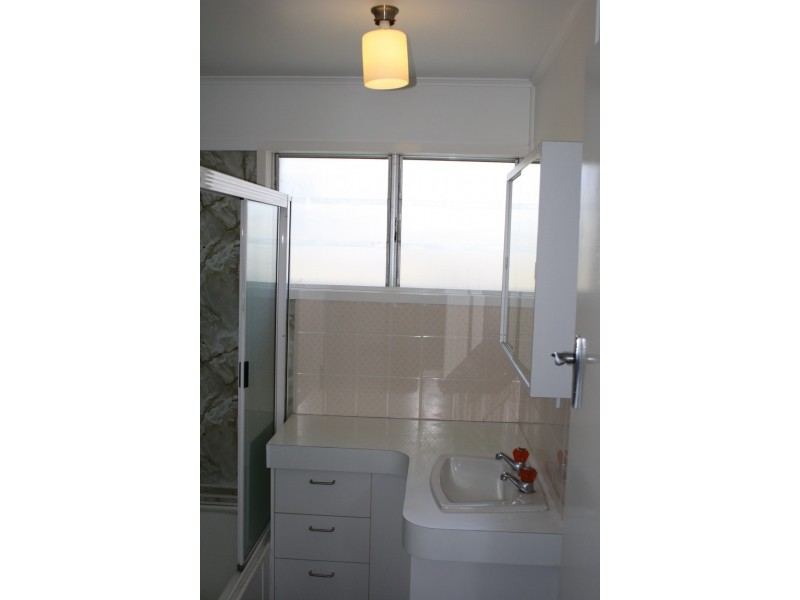 32 Busteed Street, Gladstone QLD 4680