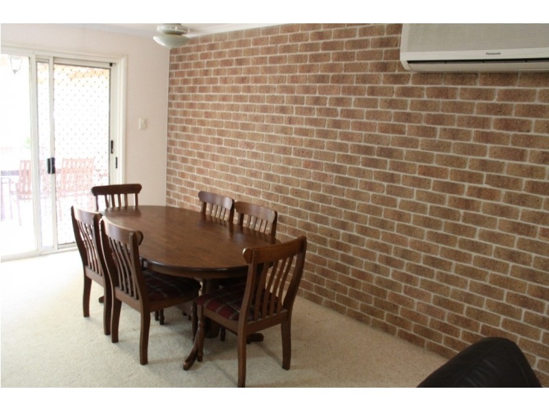 13 Curtis Avenue, Boyne Island QLD 4680