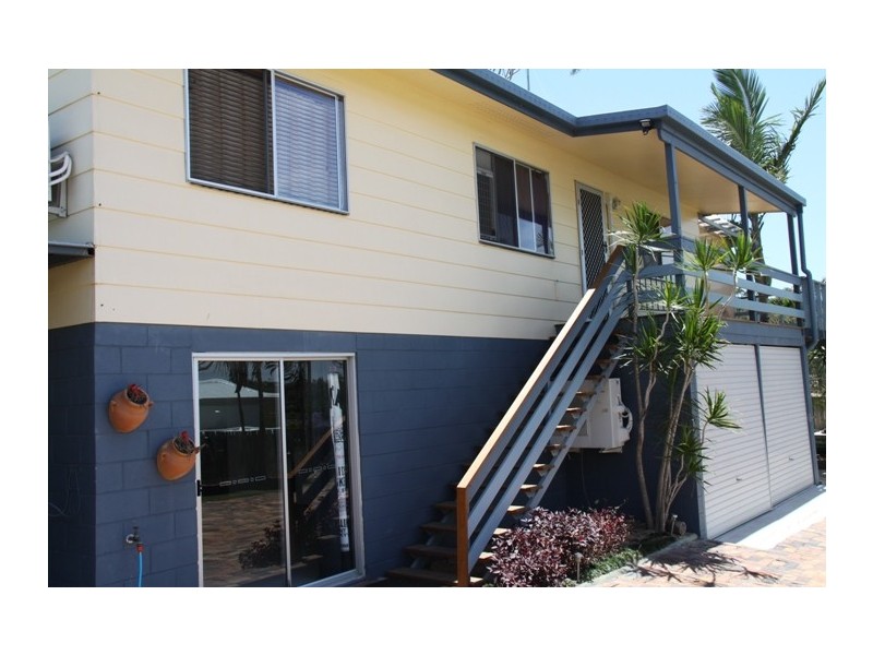 10 Sayre Crescent, Boyne Island QLD 4680