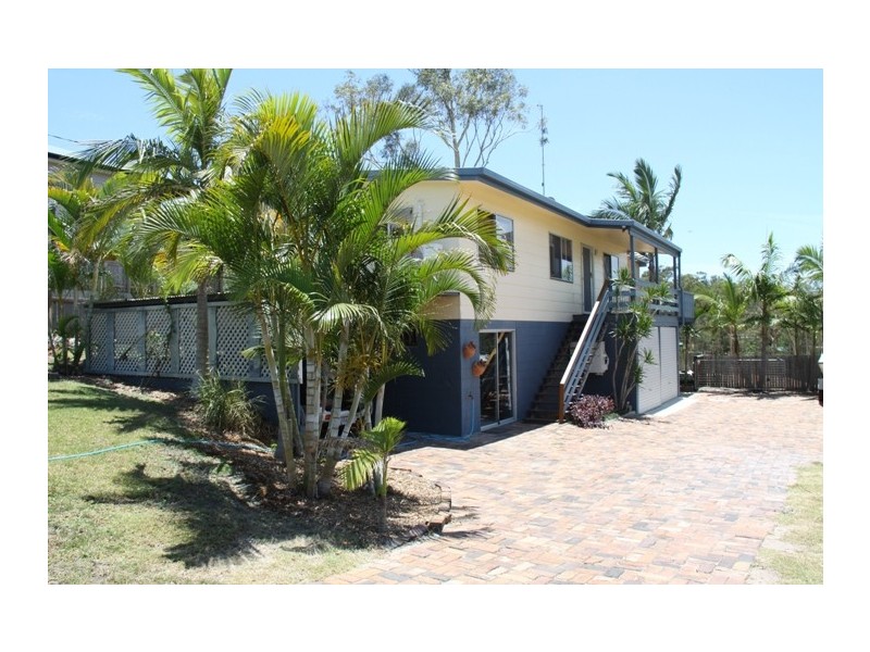 10 Sayre Crescent, Boyne Island QLD 4680