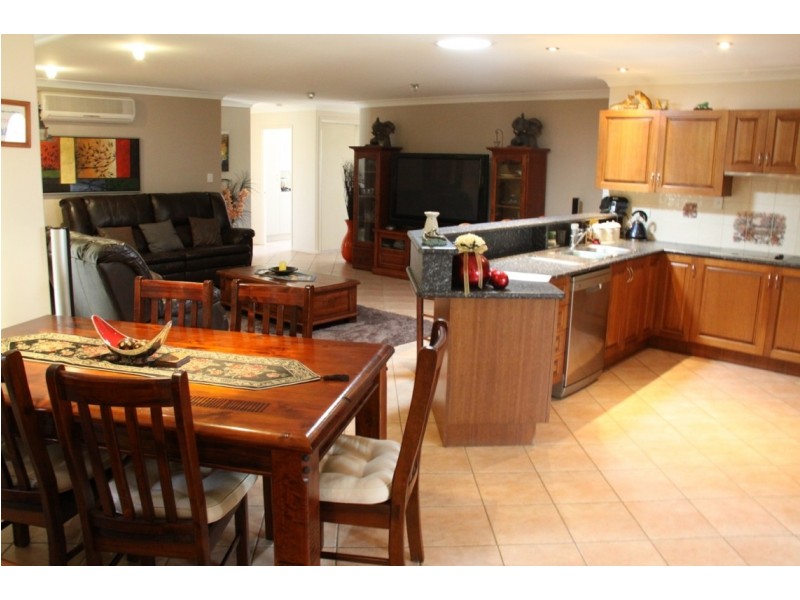 34 Dedekind Avenue, Benaraby QLD 4680