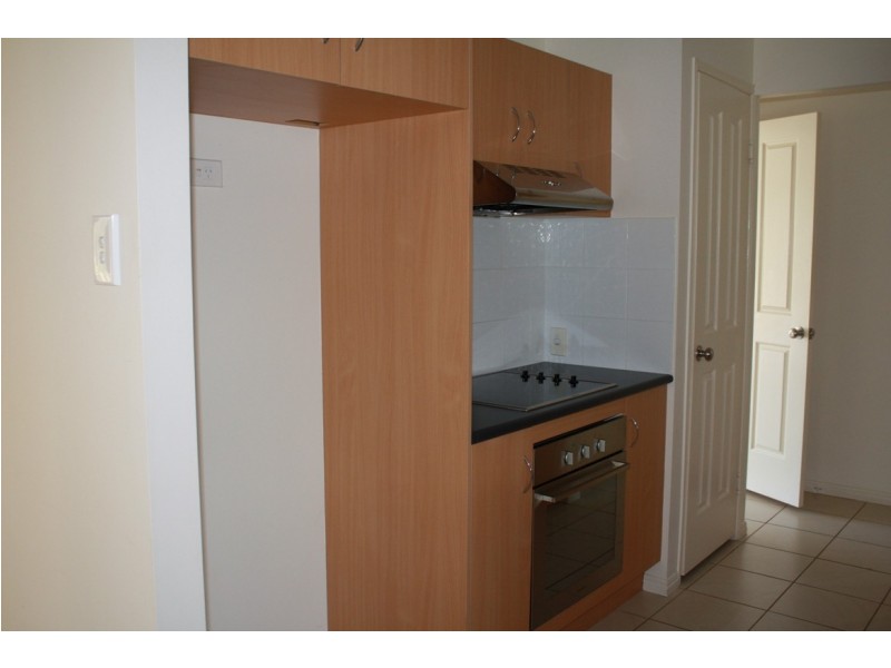 25 Golf View Drive, Boyne Island QLD 4680