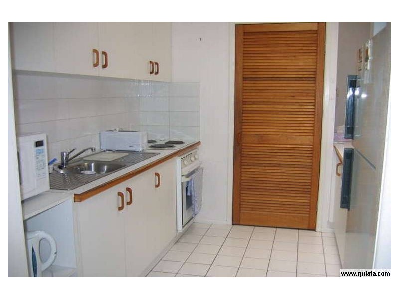 19 waratah ct, Tannum Sands QLD 4680