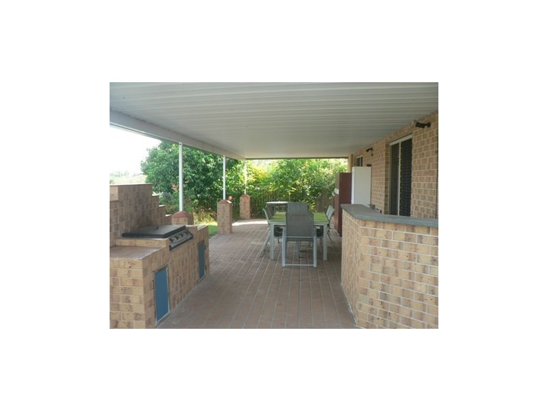 30 Jarrah Drive, Boyne Island QLD 4680