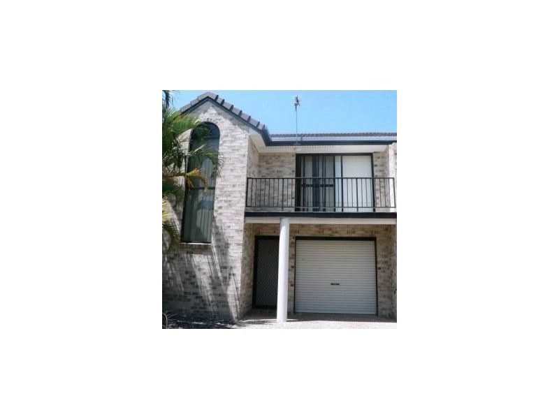 3/2 Hampton Drive, Tannum Sands QLD 4680