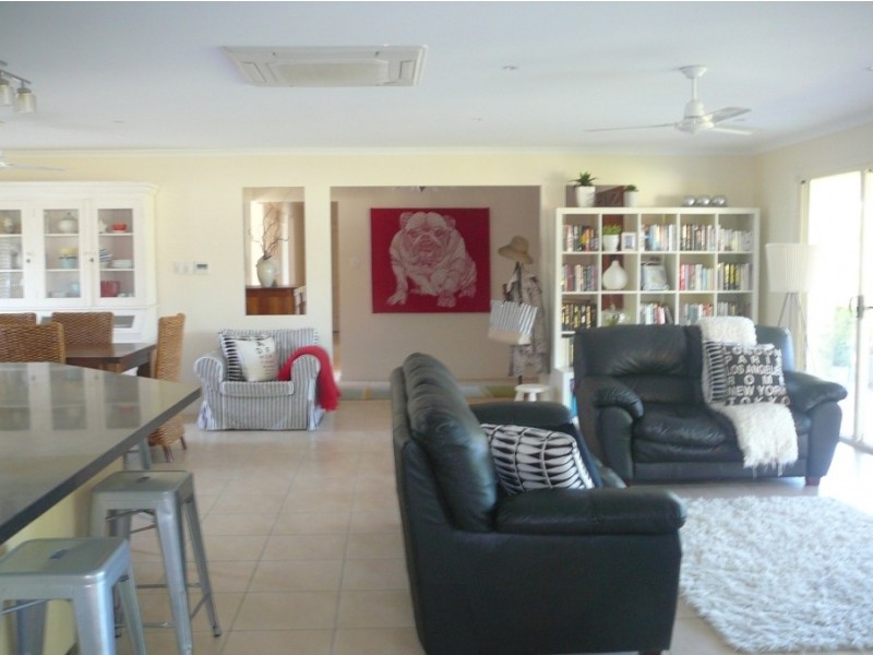 13 Stoney Ct, Tannum Sands QLD 4680