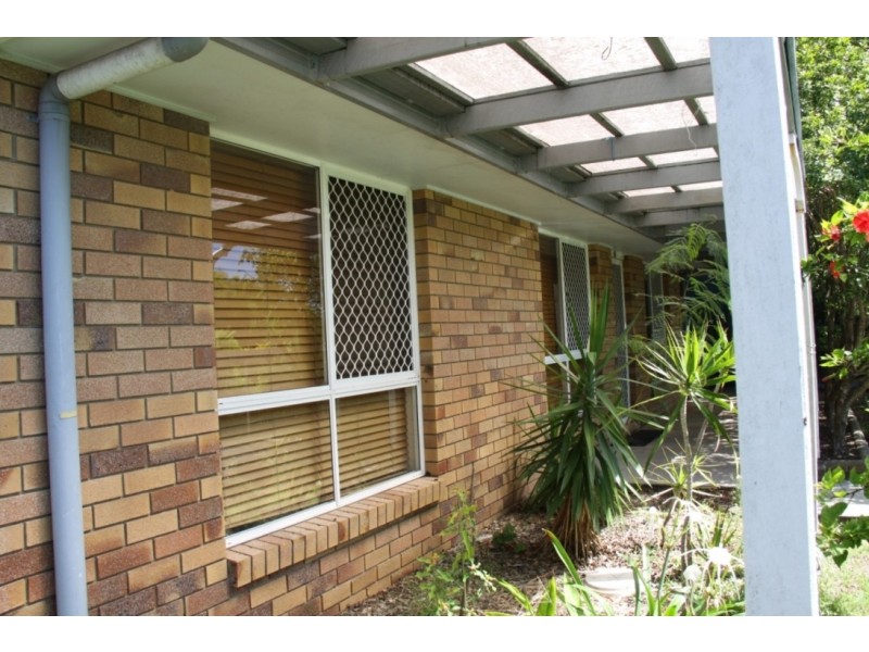 17 Katandra Street, Boyne Island QLD 4680