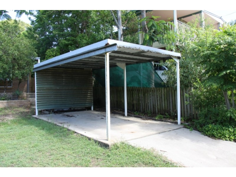 17 Katandra Street, Boyne Island QLD 4680
