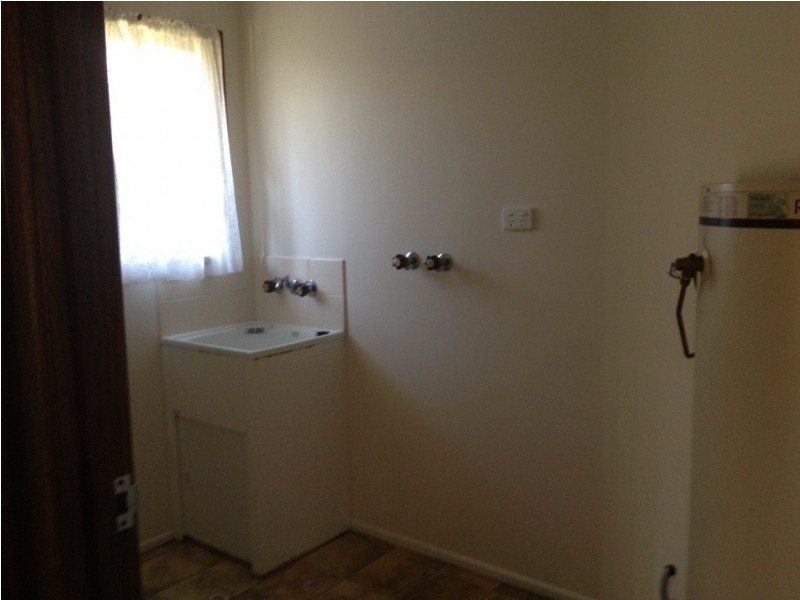 23 Brin st, Boyne Island QLD 4680