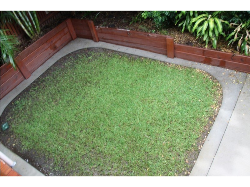 4 Buckley Ct, Tannum Sands QLD 4680