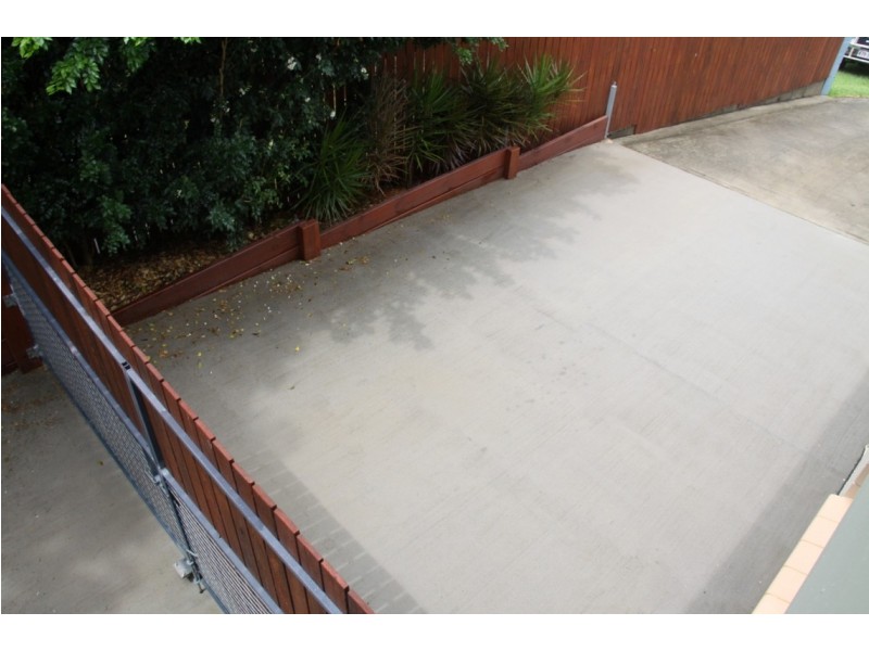 4 Buckley Ct, Tannum Sands QLD 4680