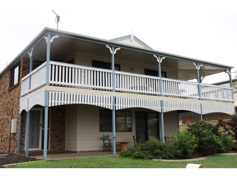 4 Garnet Road, Tannum Sands QLD 4680