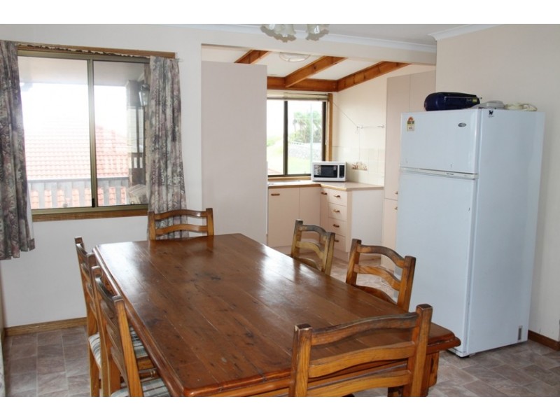 4 Garnet Road, Tannum Sands QLD 4680