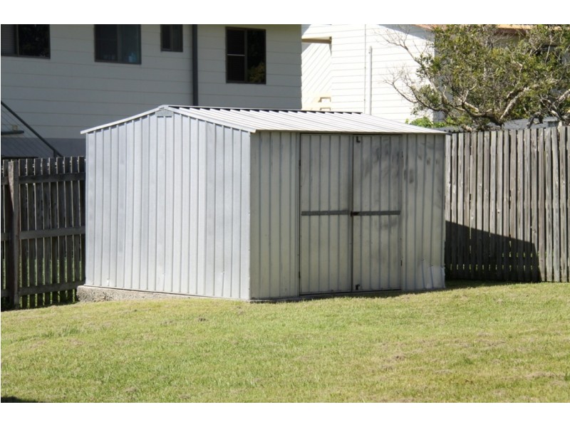 14 Polmaise Street, Boyne Island QLD 4680